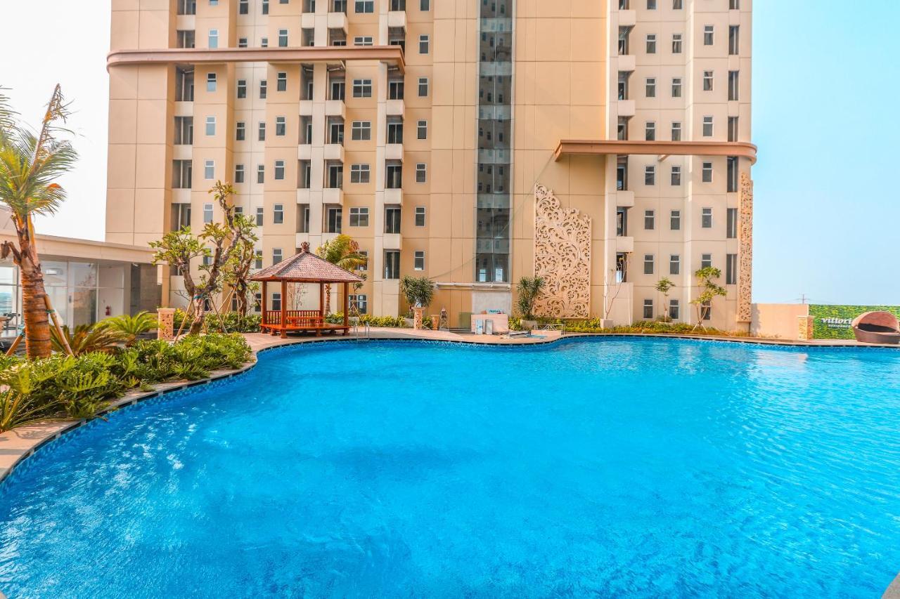 Super Oyo Collection O 16 Vittoria Residence Jakarta Exterior foto