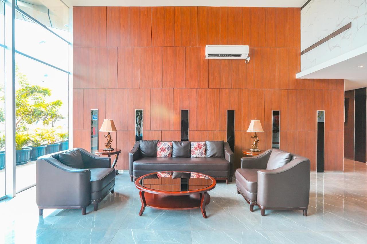 Super Oyo Collection O 16 Vittoria Residence Jakarta Exterior foto