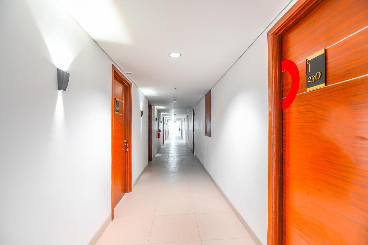 Super Oyo Collection O 16 Vittoria Residence Jakarta Exterior foto